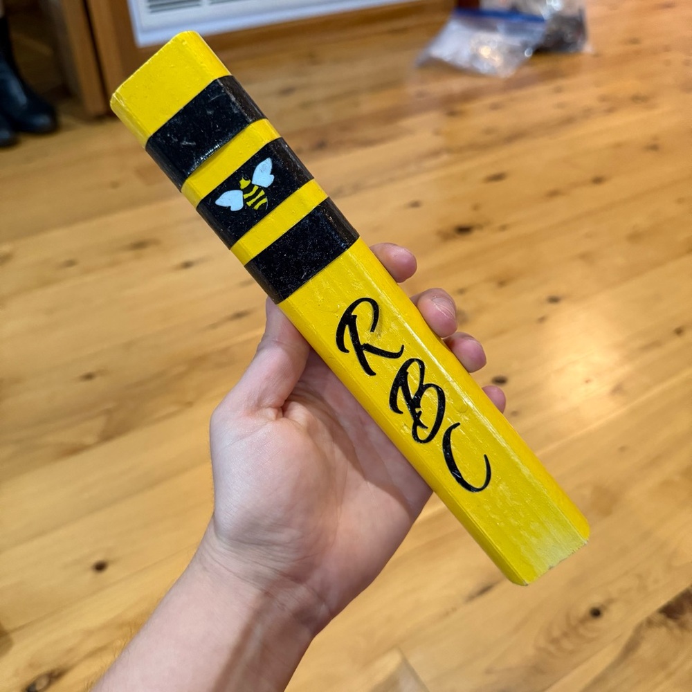 Right Bee Cider Tap Handle Black & Yellow Breweriana Collectible